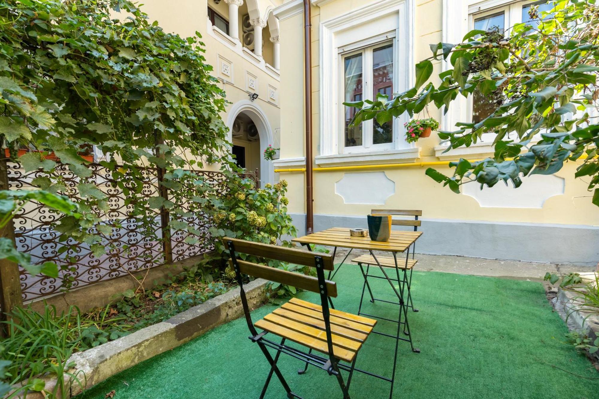 Emil Balaban Luxury Apart-Hotel Bukarest Exteriör bild